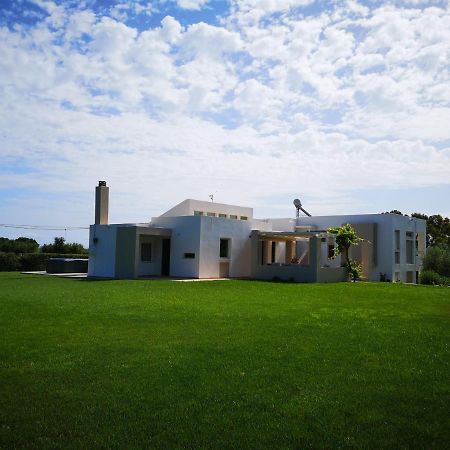 Villa Leonidas Masticharion Exteriör bild